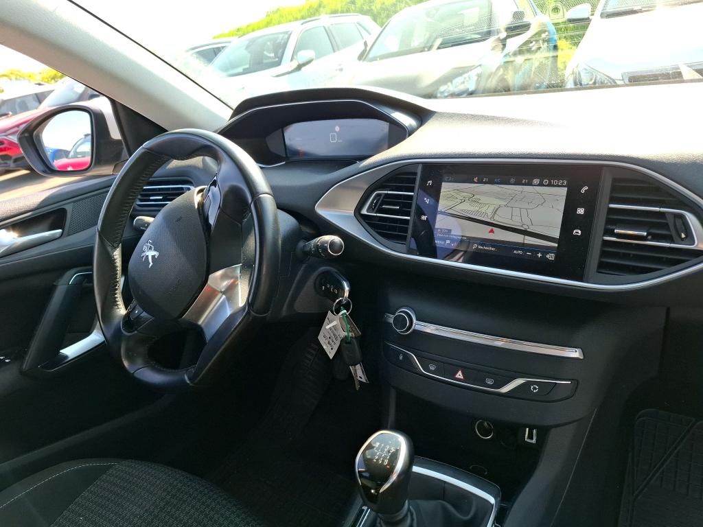 Peugeot 308 BlueHDi 130ch S&S BVM6 Active Business 2020