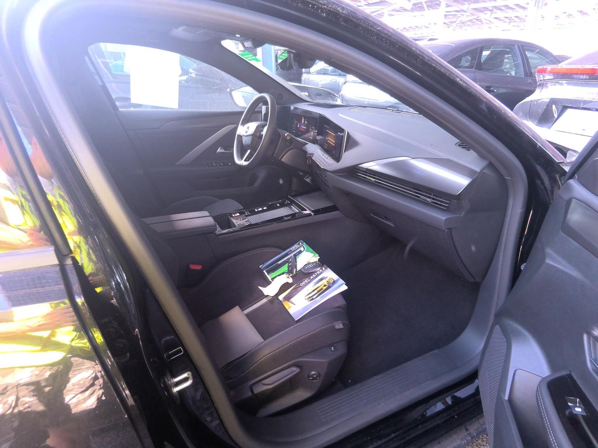 Opel Astra Hybride Rechargeable 225 ch BVA8 GSe 2023