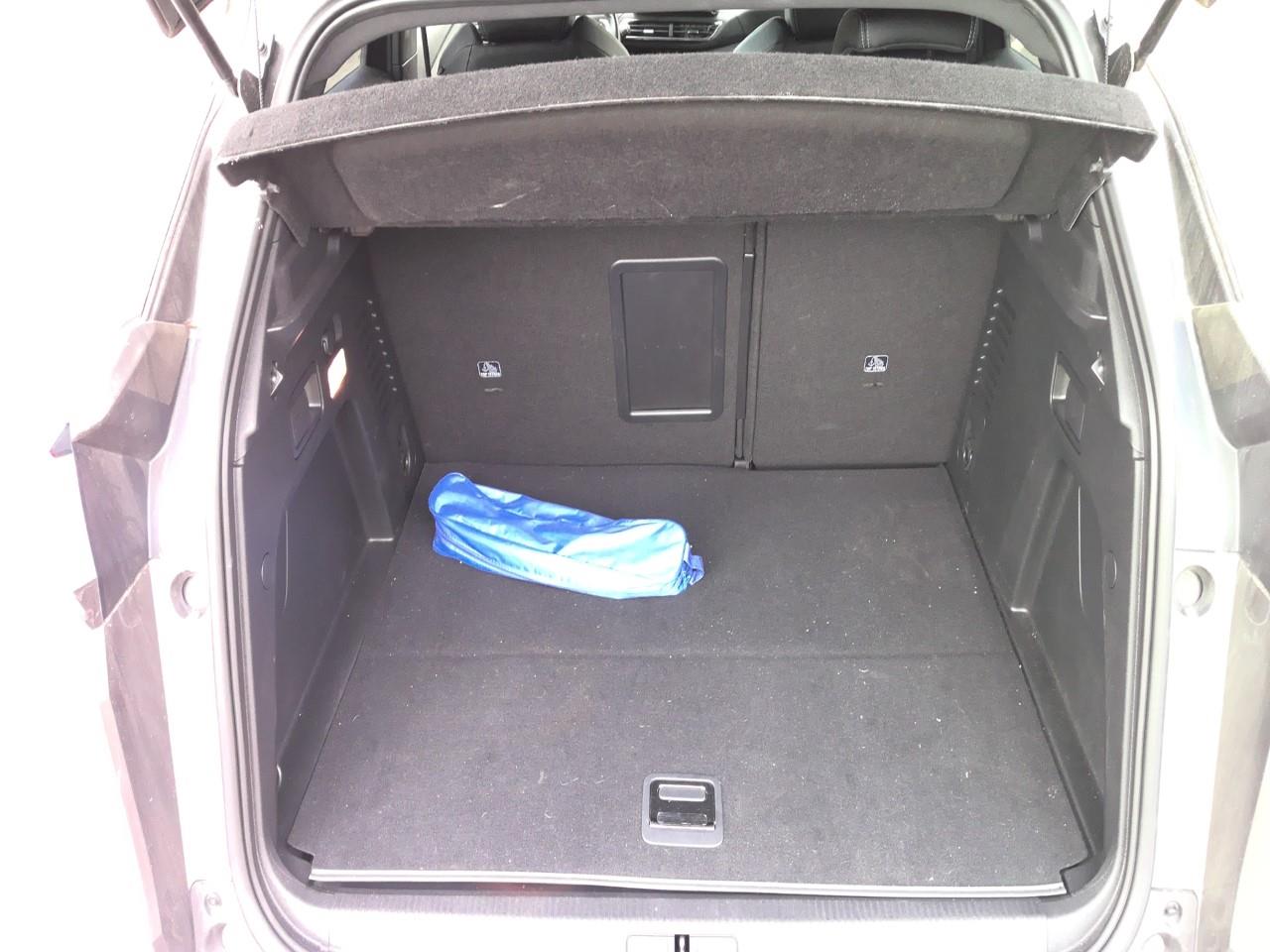 Foto Peugeot 3008 Hybrid 6