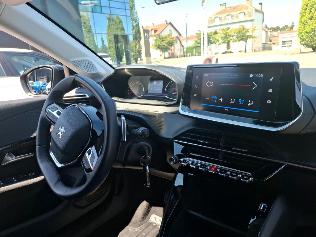 Peugeot 208 PureTech 100 S&S EAT8 Style 2023
