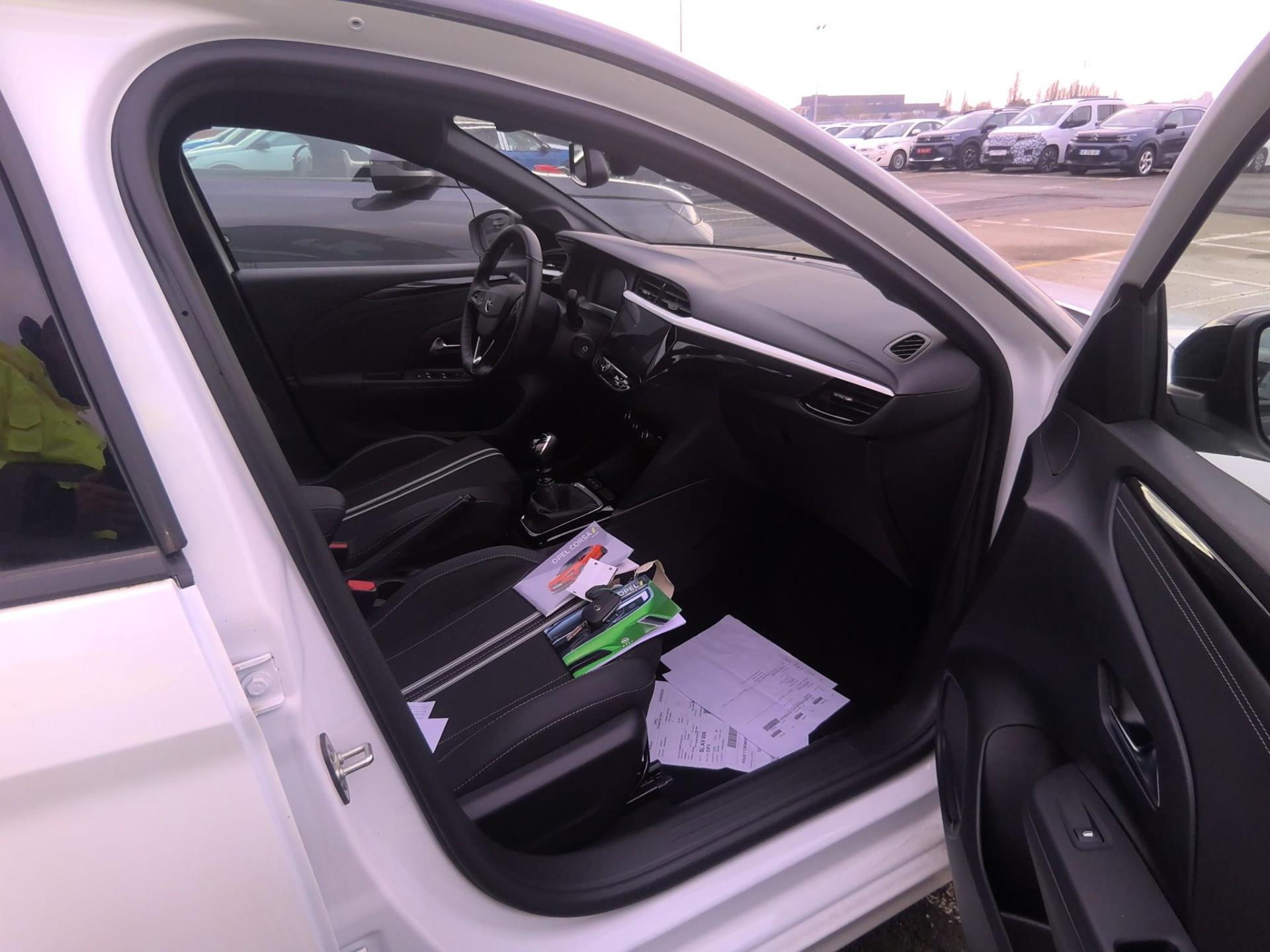 Opel Corsa 1.2 Turbo 100 ch BVM6 GS 2023