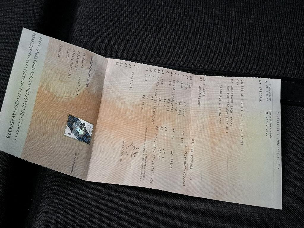 Peugeot 508 SW Hybrid 225 e-EAT8 Allure Business 2021