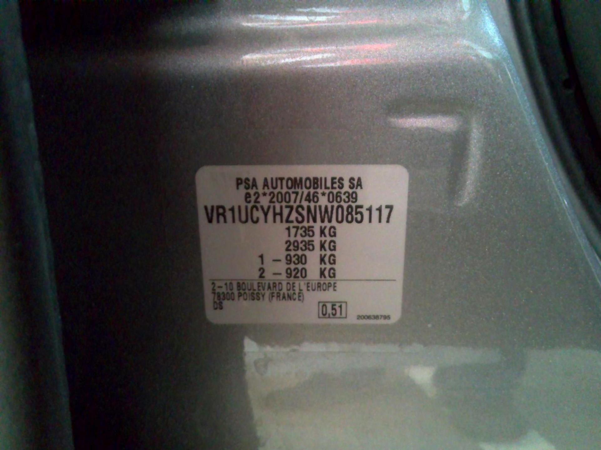 DS DS 3 BlueHDi 130 EAT8 Performance Line+ 2022