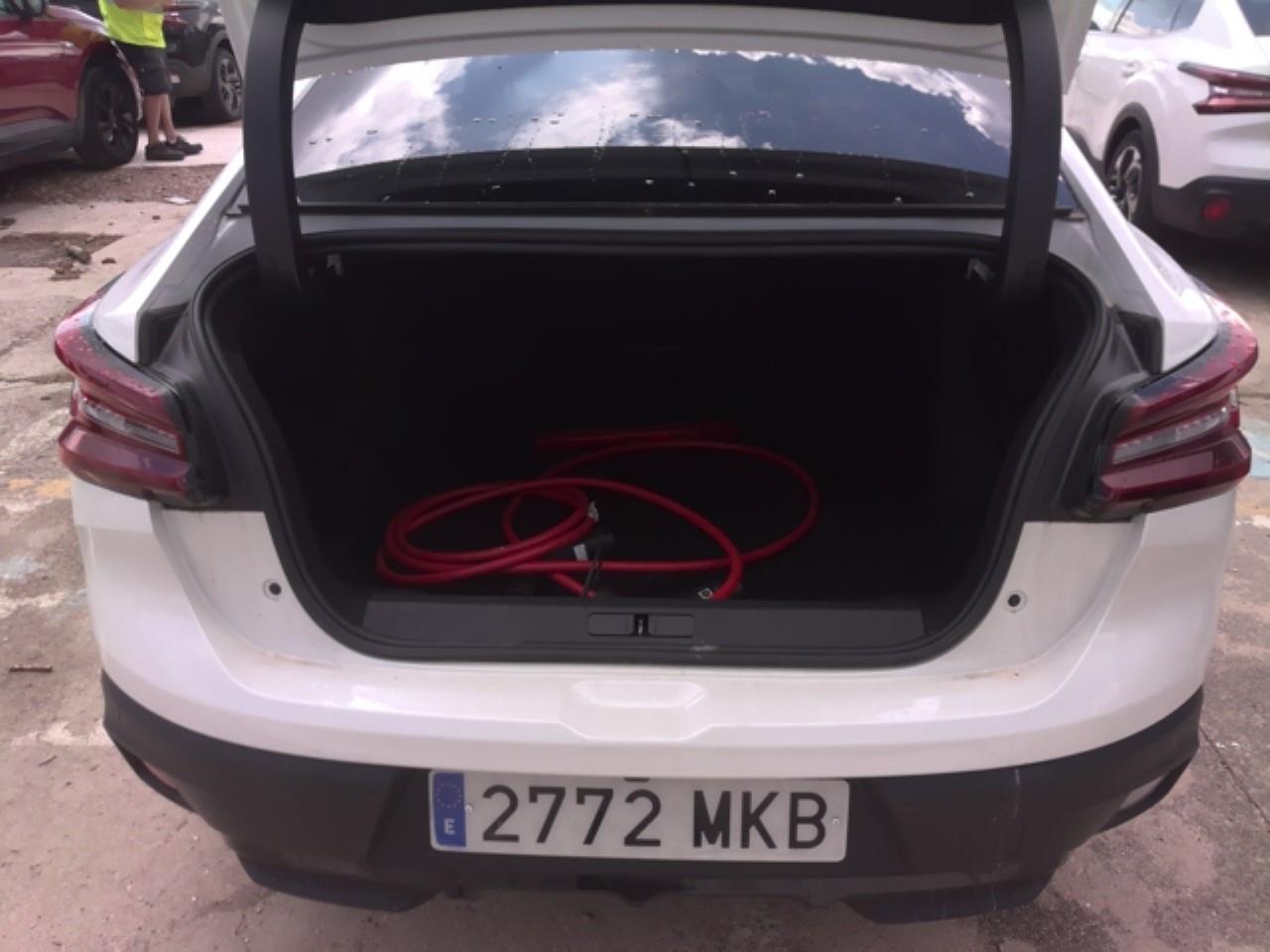 Foto Citroën ë-C4 7