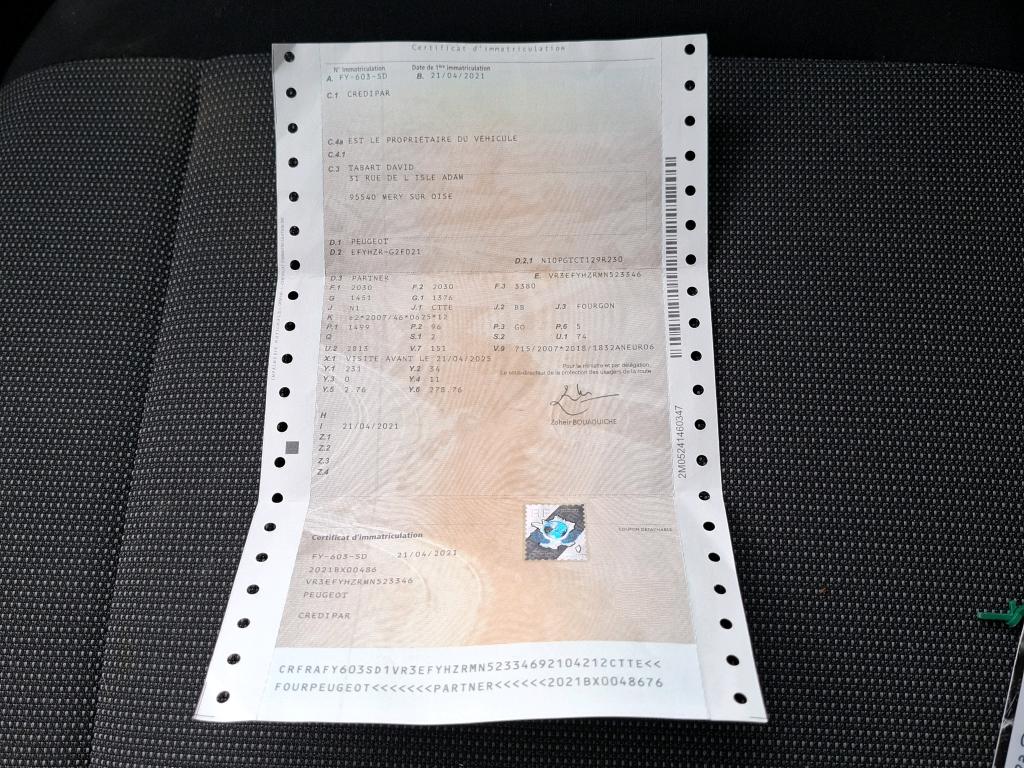 Peugeot PARTNER FOURGON STANDARD 650 KG BLUEHDI 130 S&S EAT8 PREMIUM 2021