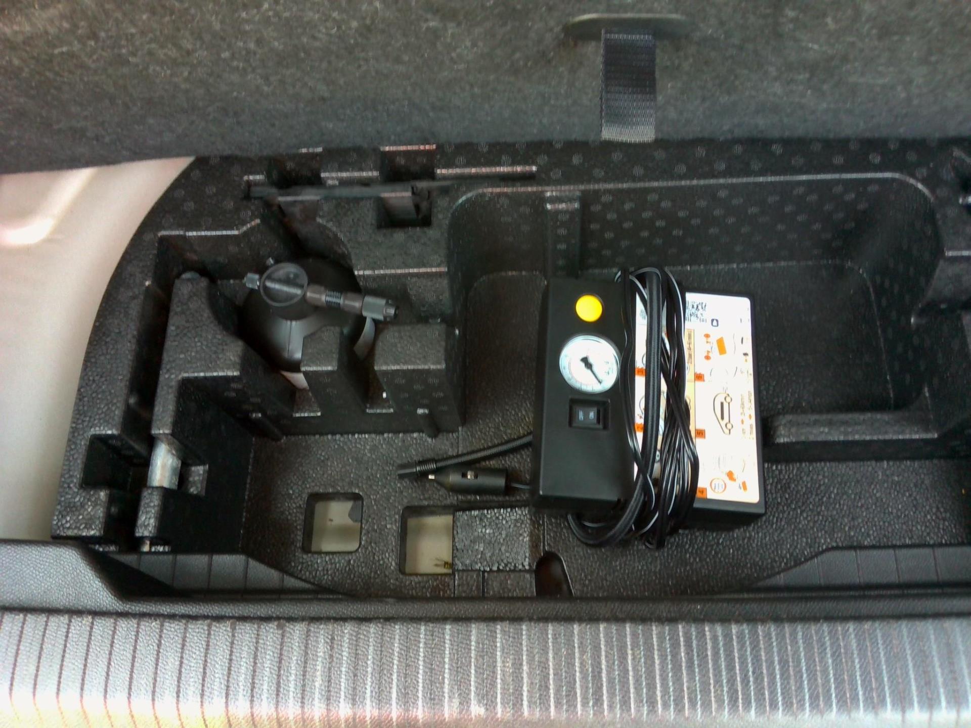 Peugeot 2008 Electrique 136 ch Allure 2023