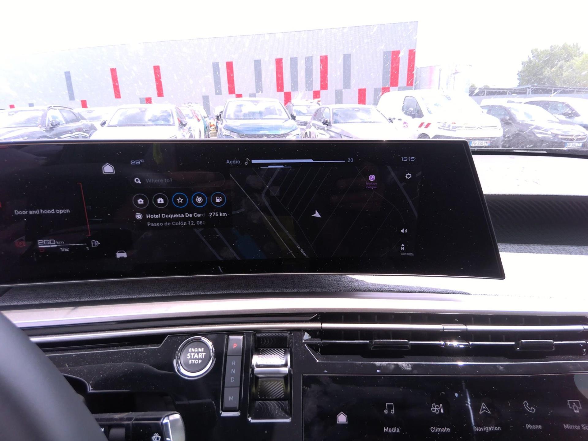 Peugeot 3008 Hybrid 145 e-DCS6 Allure 2025