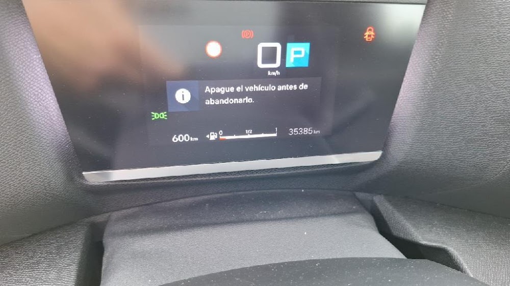 Foto Citroën C4 X 3