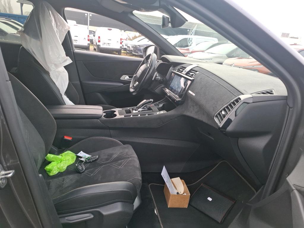 DS DS7 Crossback BlueHDi 130 EAT8 Performance Line 2022