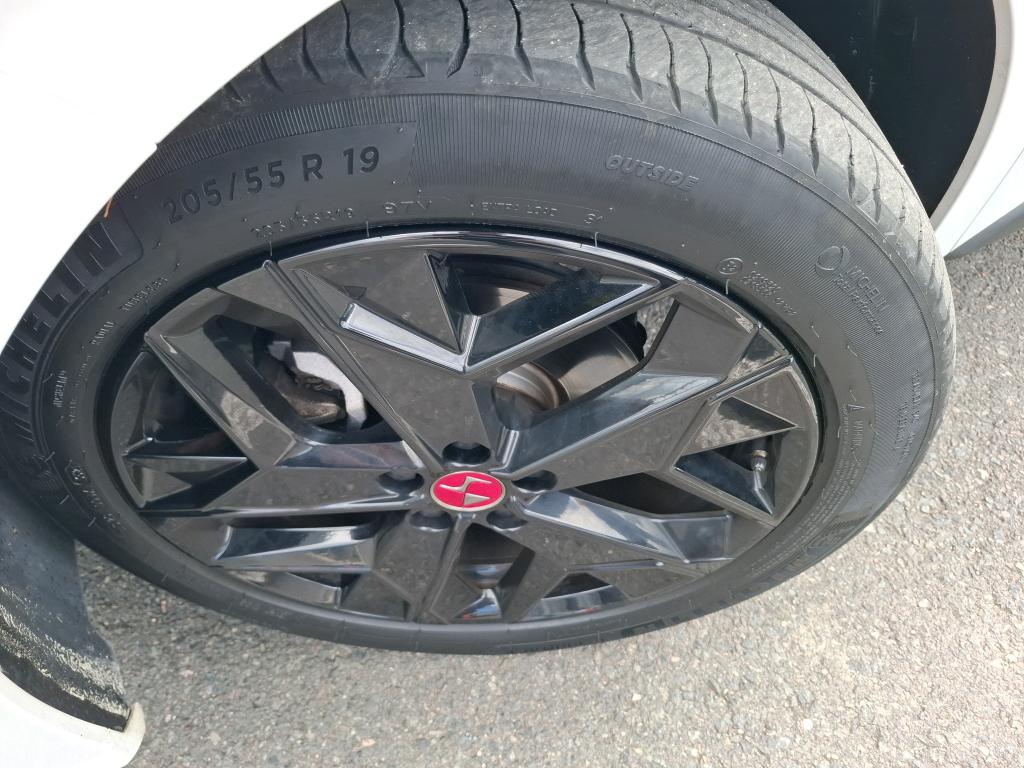 DS DS 4 PureTech 130 EAT8 Performance Line+ 2022