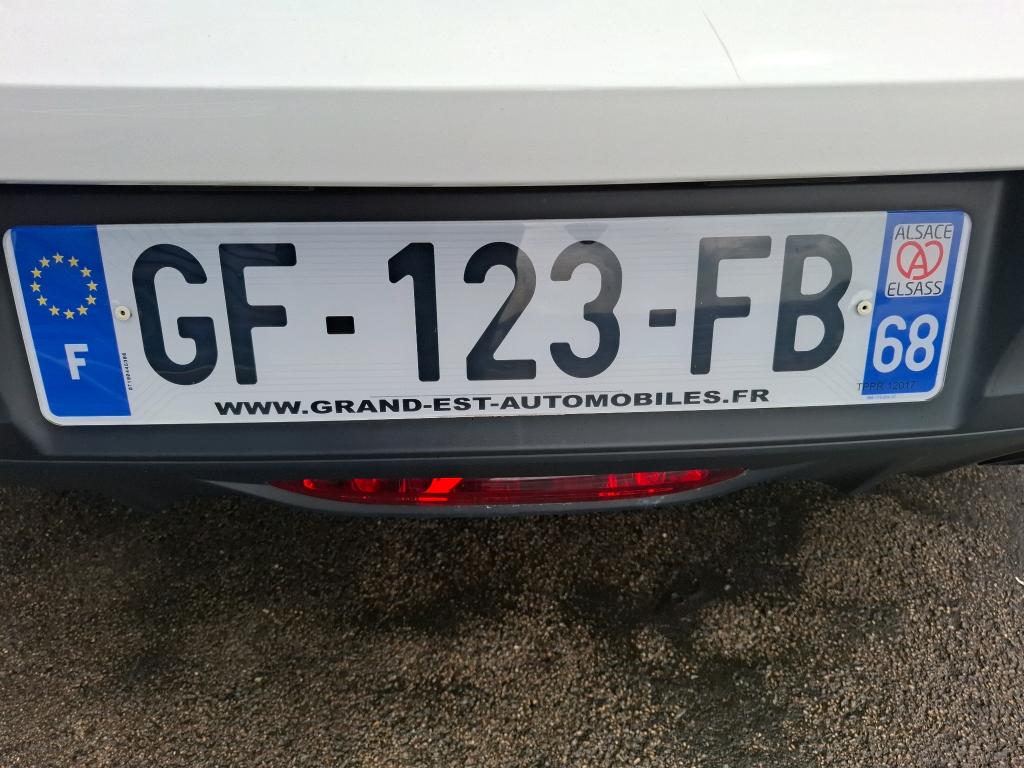 Peugeot 208 BLUEHDI 100 S&S BVM6 PREMIUM 2022