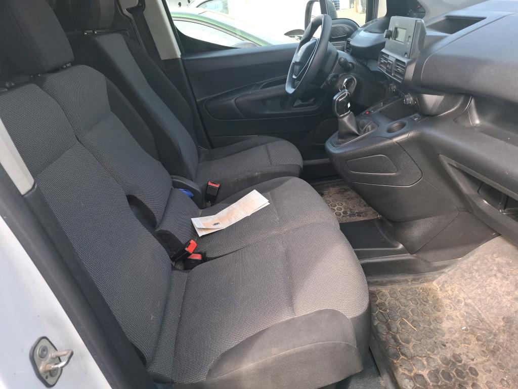 Peugeot PARTNER FOURGON STANDARD 650 KG BLUEHDI 100 S&S BVM5 PREMIUM 2021