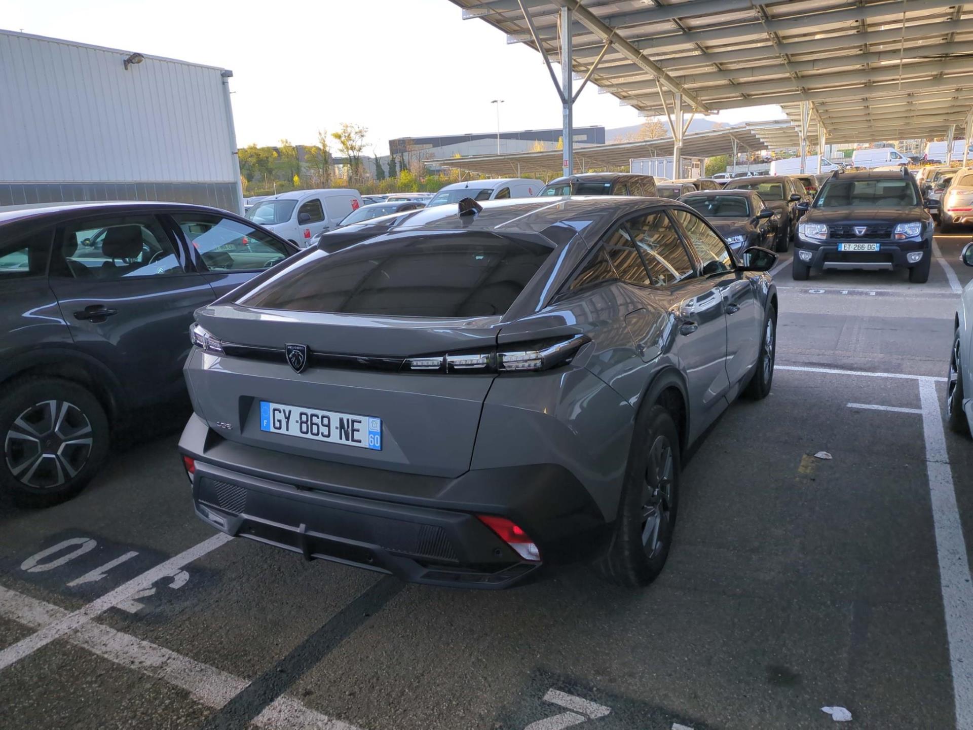 Peugeot 408 Hybrid 136 e-DCS6 Allure 2024