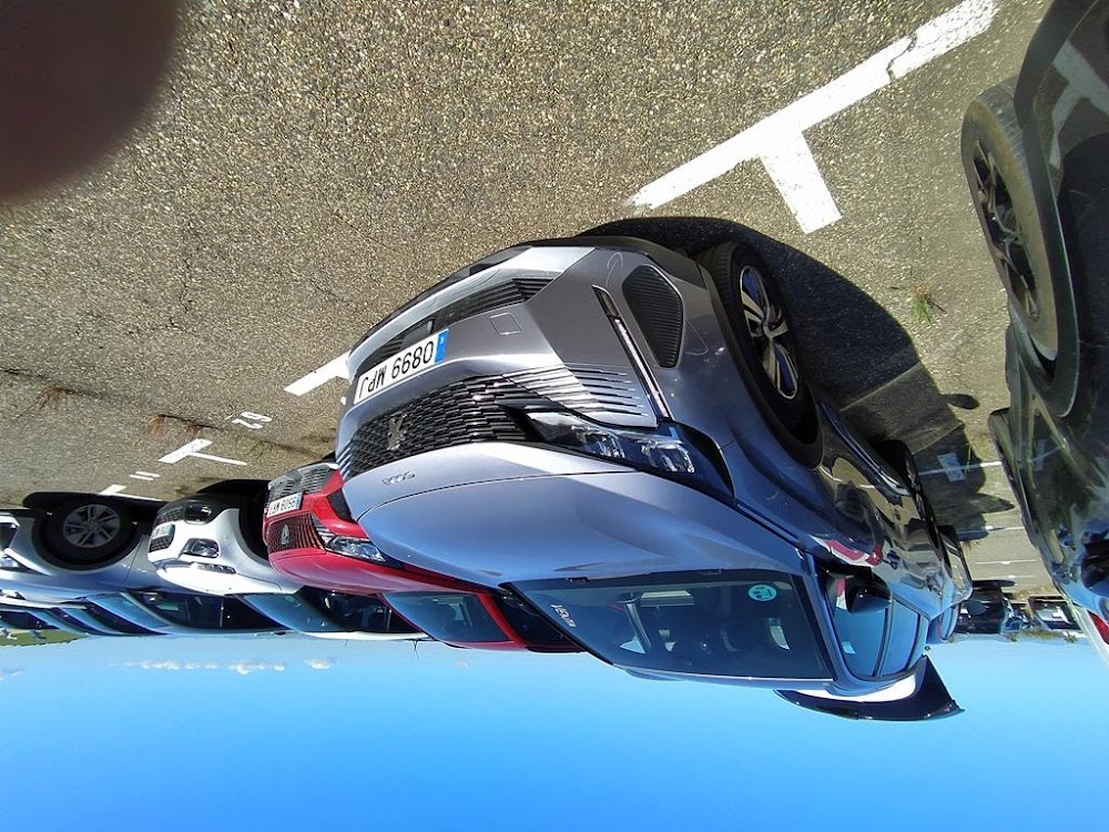 Foto Peugeot 5008 8