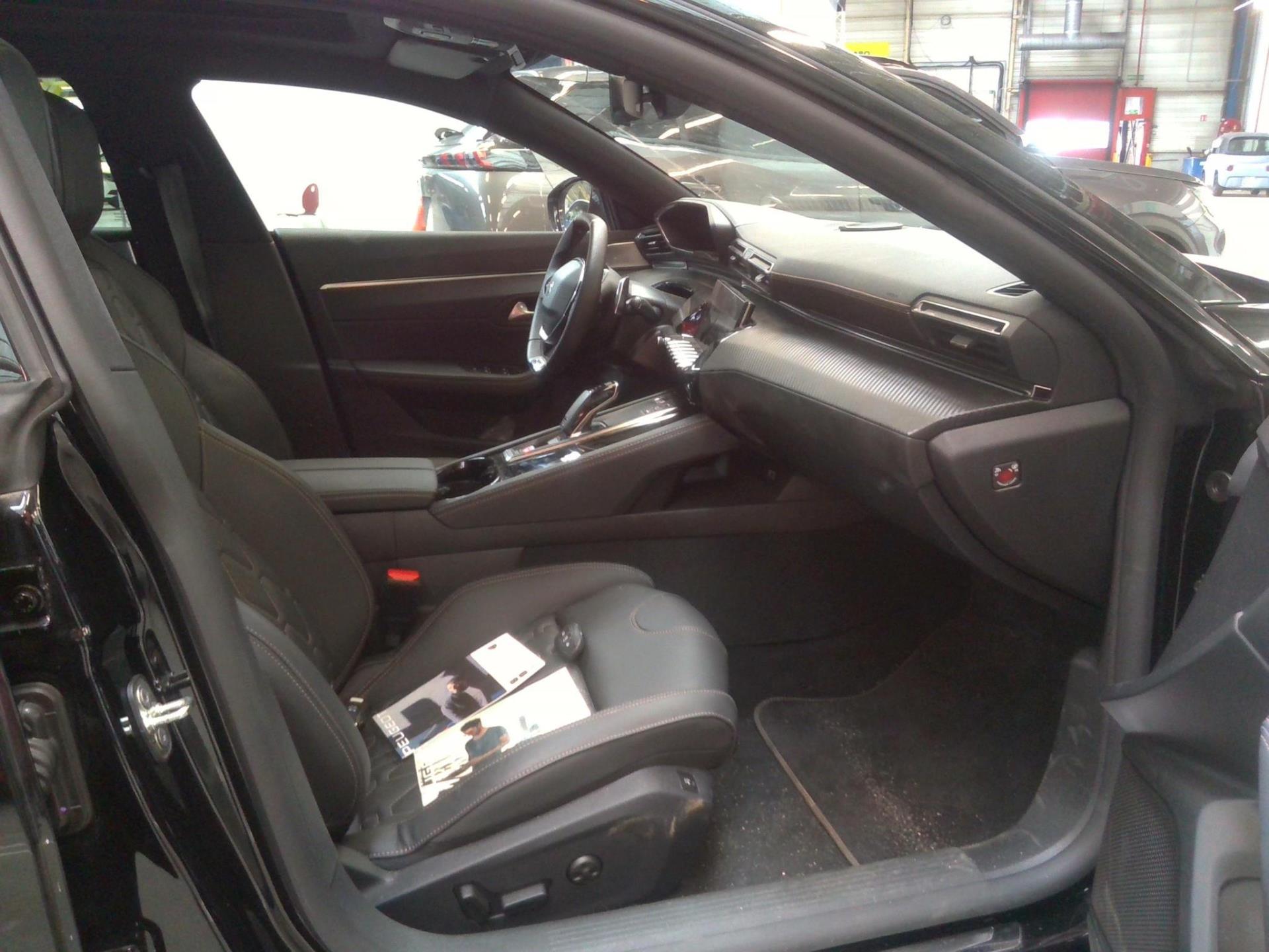 Peugeot 508 Hybrid 225 e-EAT8 GT 2022