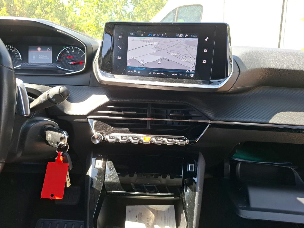 Peugeot 2008 BlueHDi 130 S&S EAT8 Allure 2022