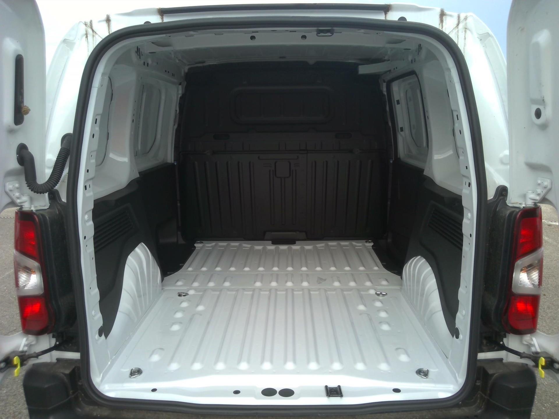 Peugeot PARTNER FOURGON M 650 KG BLUEHDI 130 S&S EAT8 2024