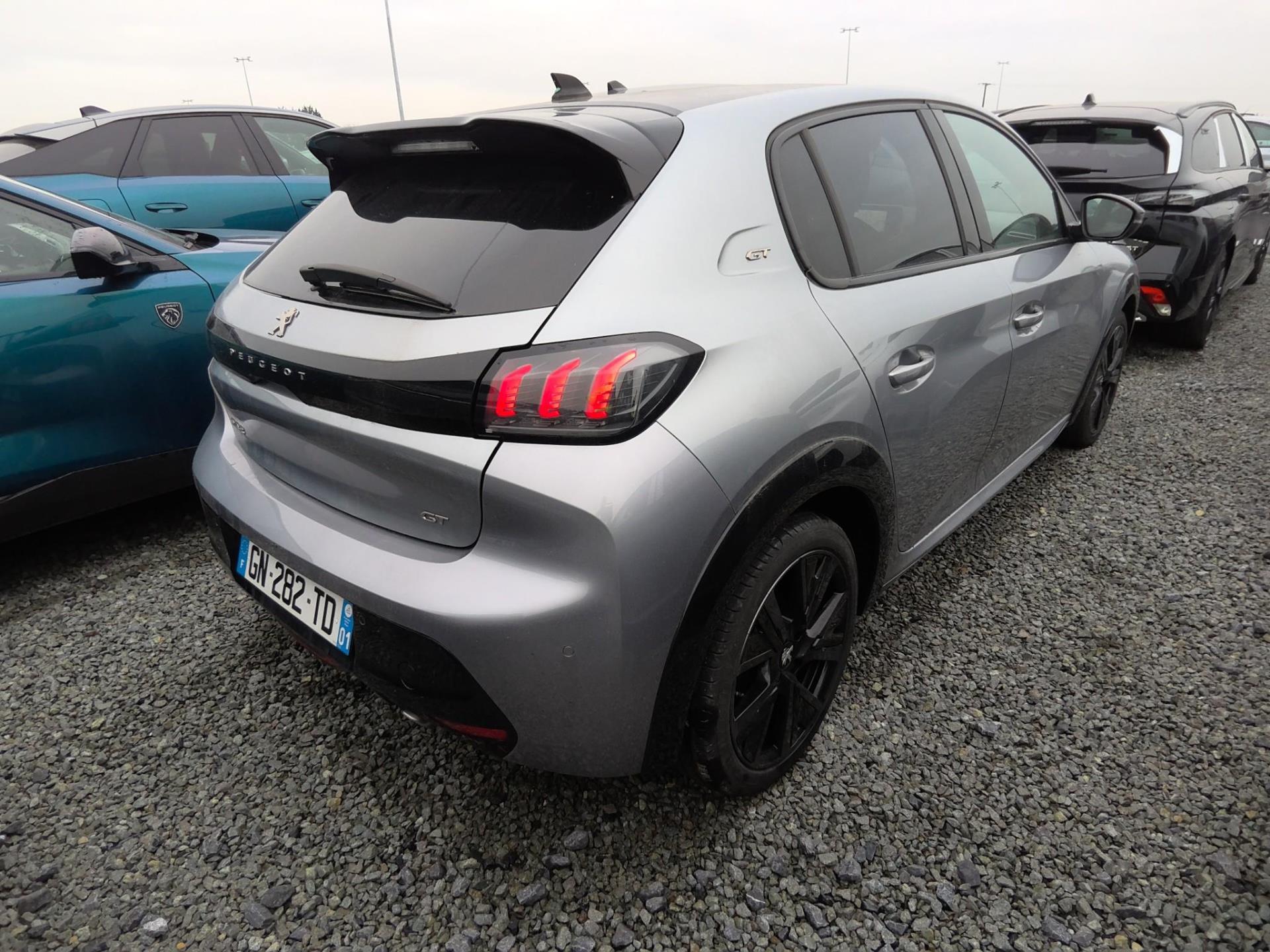 Peugeot 208 PureTech 100 S&S EAT8 GT 2023