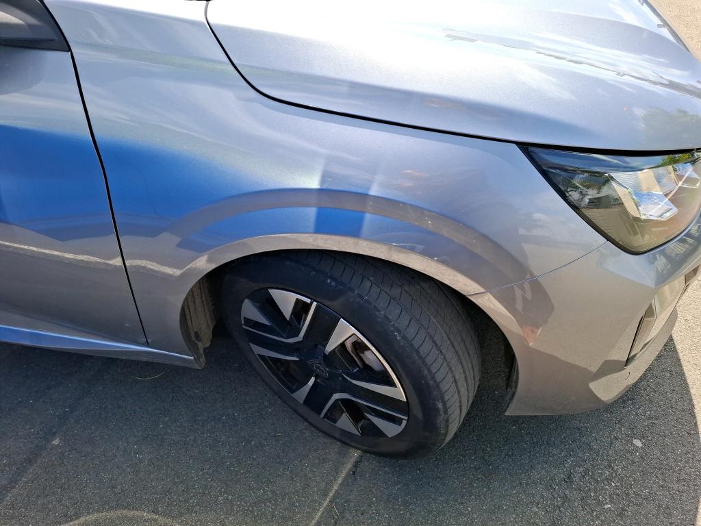 Peugeot 208 Hybrid 100 e-DCS6 Allure 2024