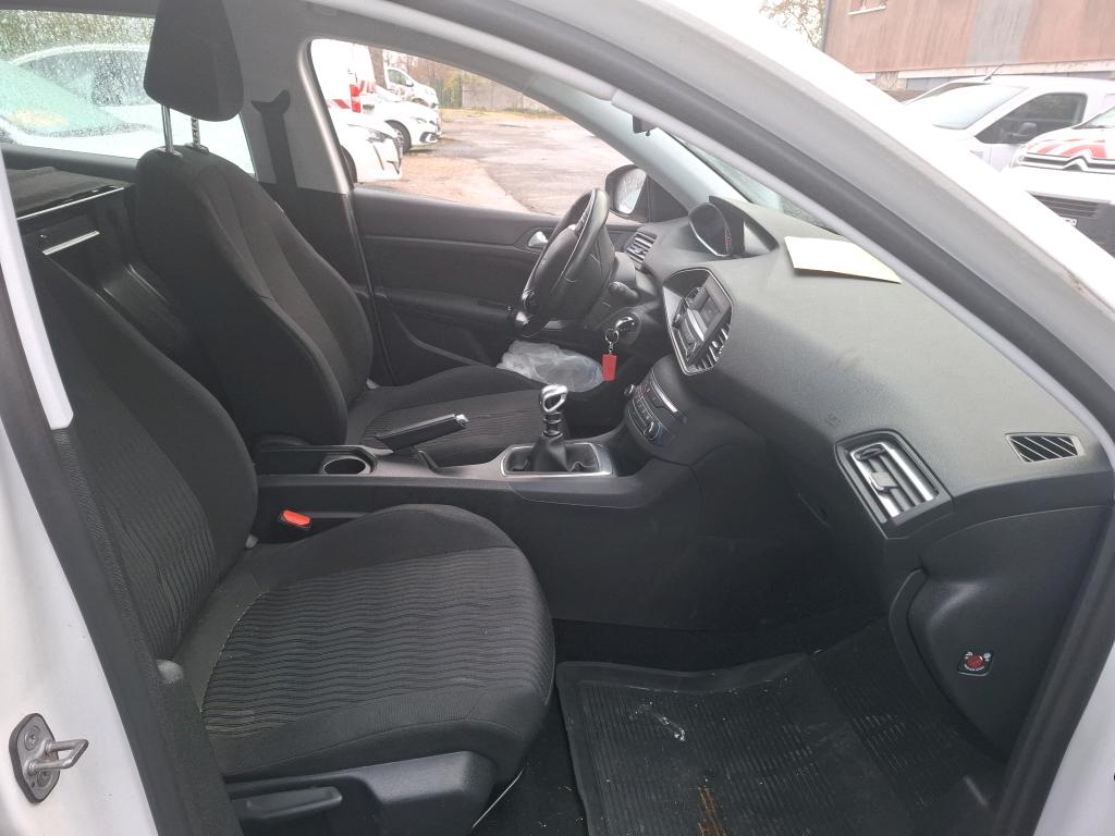 Peugeot 308 AFFAIRE BLUEHDI 100 S&S BVM6 PREMIUM 2018