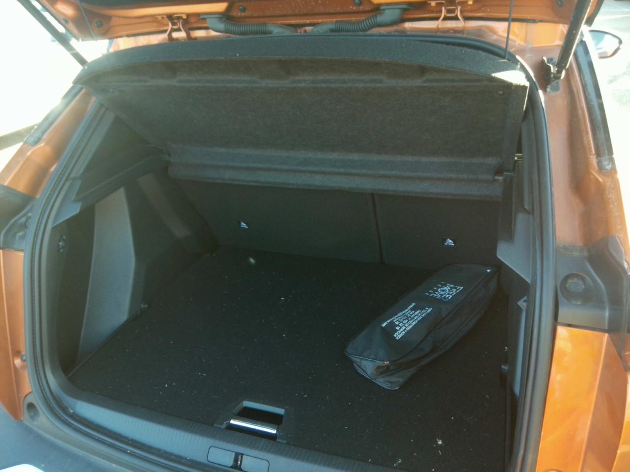 Foto Peugeot 2008 9