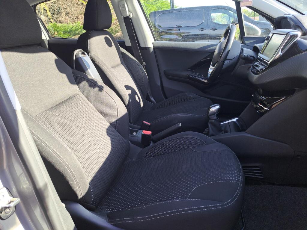 Peugeot 208 BlueHDi 100ch S&S BVM5 Allure Business 2019