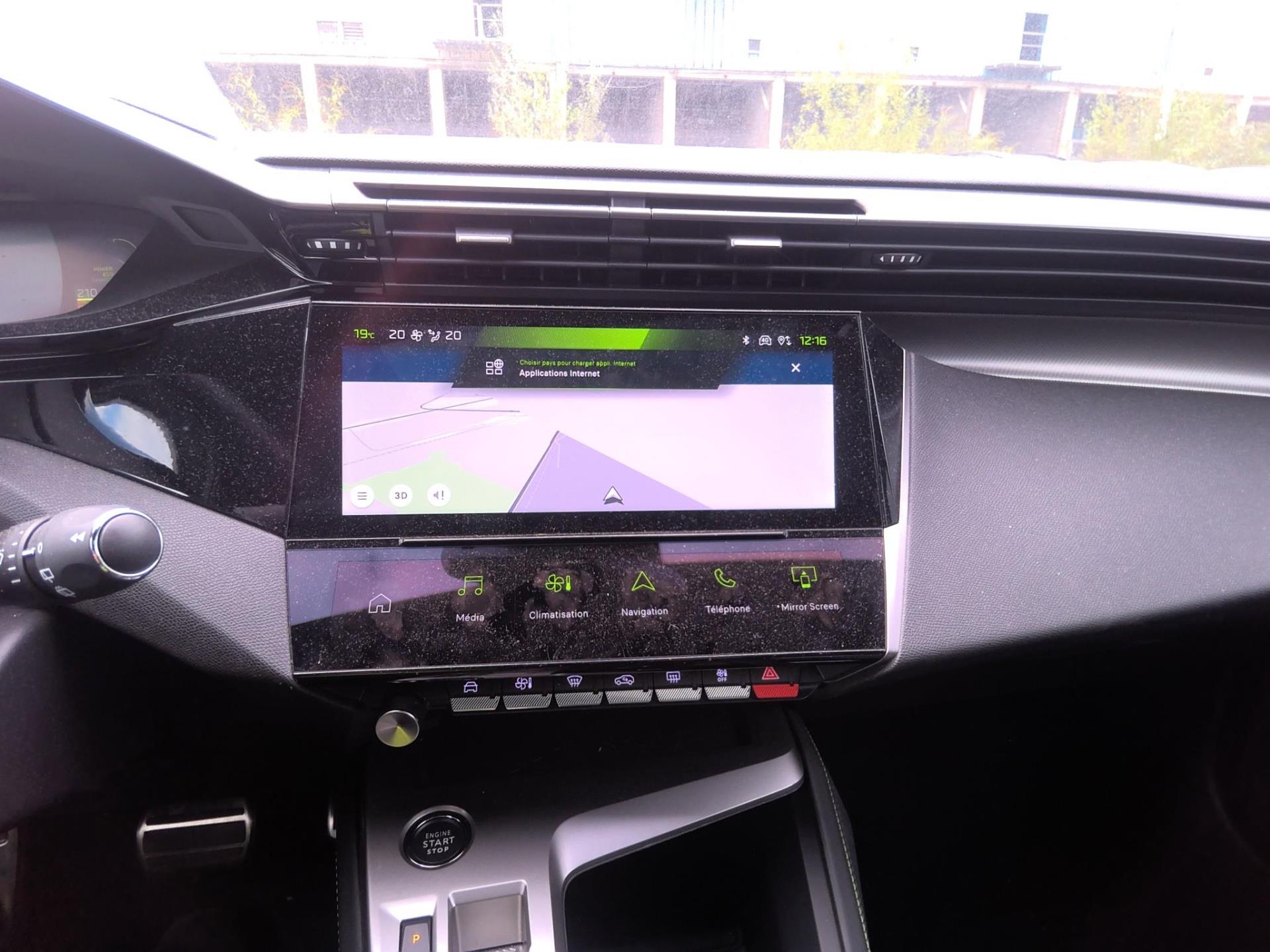 Peugeot 308 Hybrid 136 e-DCS6 GT 2024