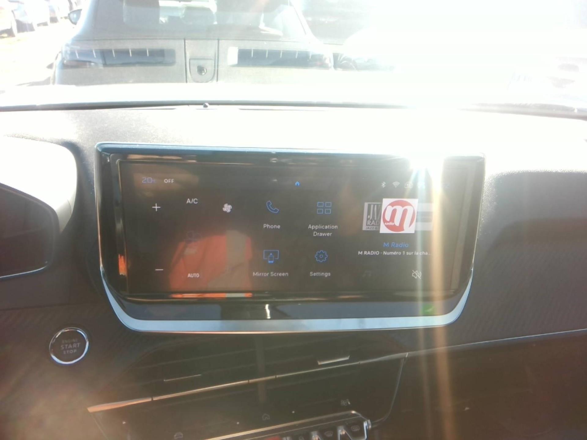 Peugeot 2008 Electrique 54 kWh 156 ch Allure 2025