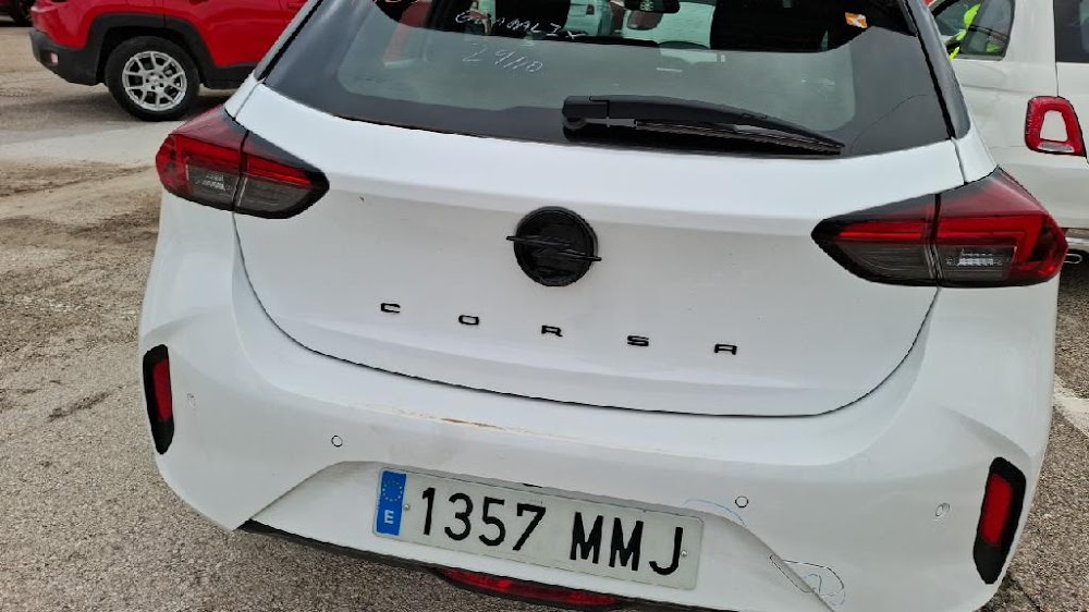 Opel Corsa Corsa GS 1.2T XHL MT6 S/S 100 CV (74kW)