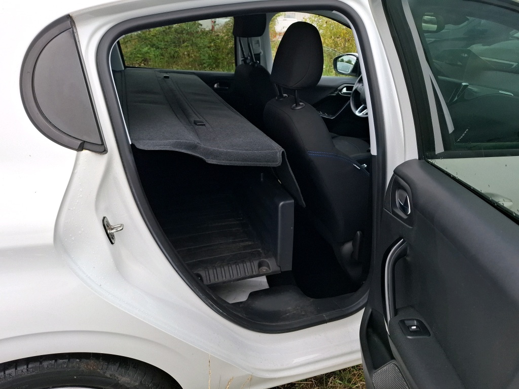 Peugeot 208 PureTech 82ch S&S BVM5 6.2 Evap Signature 2020