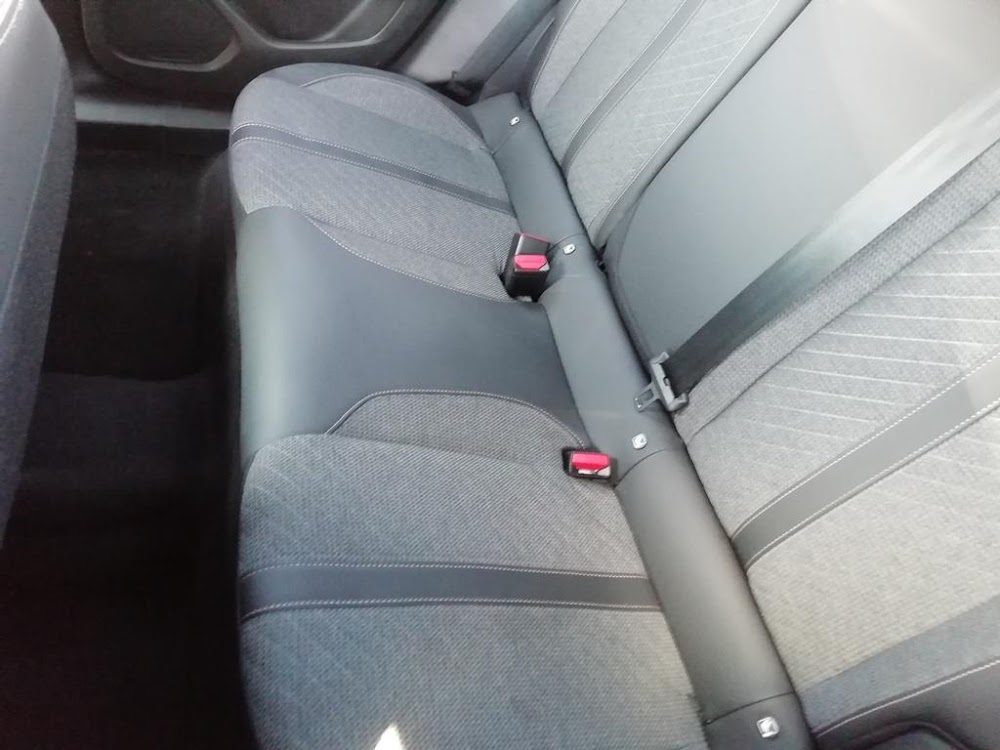 Foto Peugeot 2008 9
