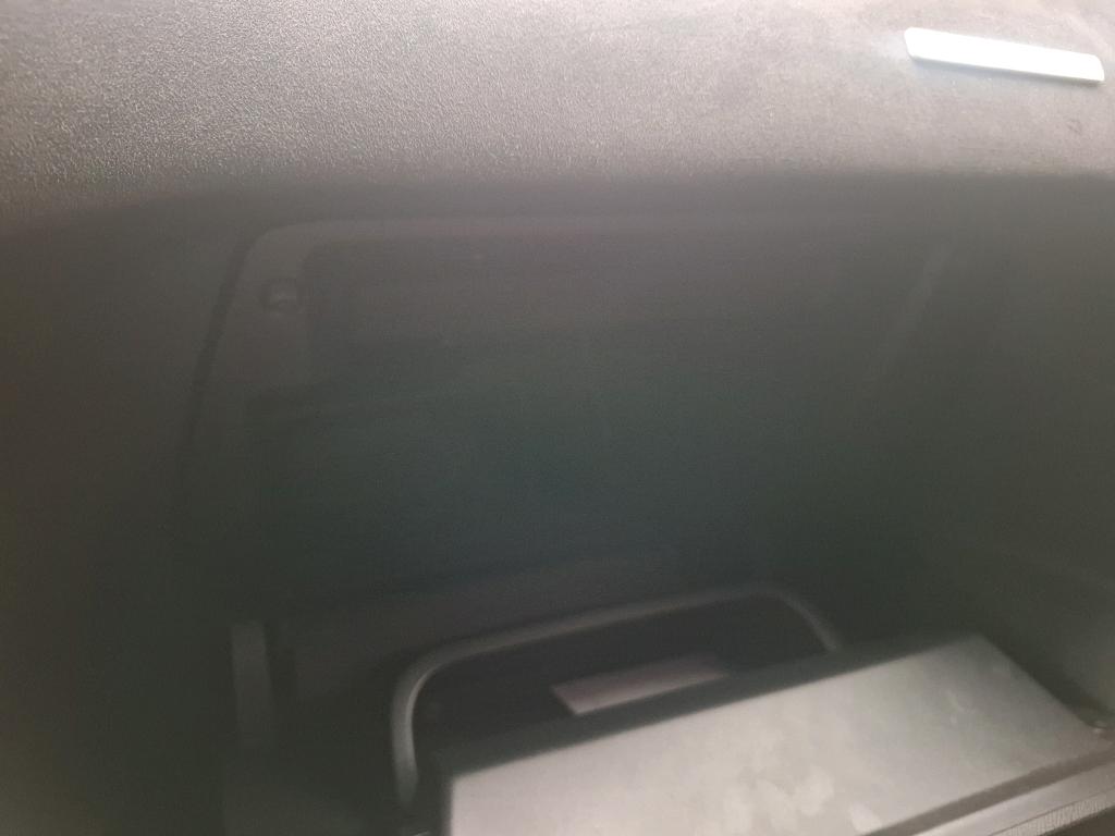 DS DS3 Crossback BlueHDi 130 EAT8 Performance Line+ 2023