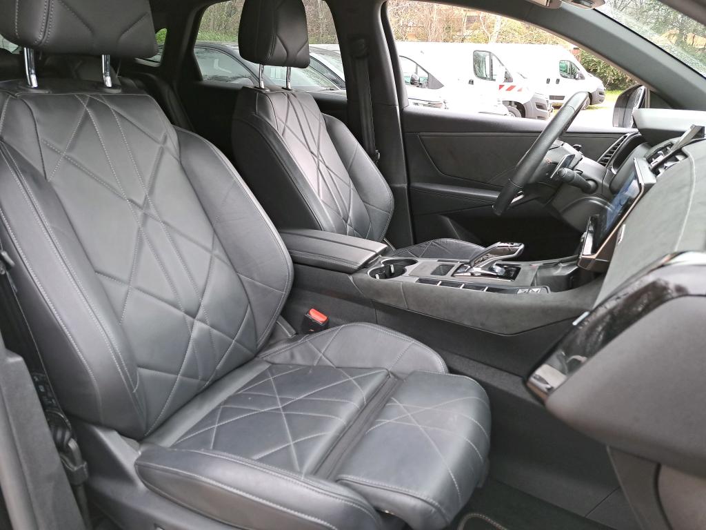 DS DS7 Crossback Hybride E-Tense 300 EAT8 4x4 Performance Line+ 2022