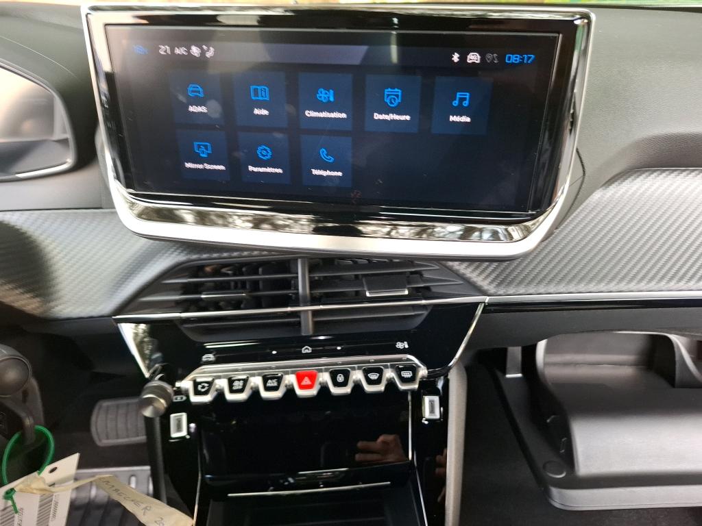 Peugeot 2008 Hybrid 145 ch e-DCS6 Allure 2025
