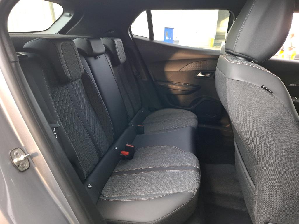 Peugeot 2008 Hybrid 145 ch e-DCS6 Allure 2025