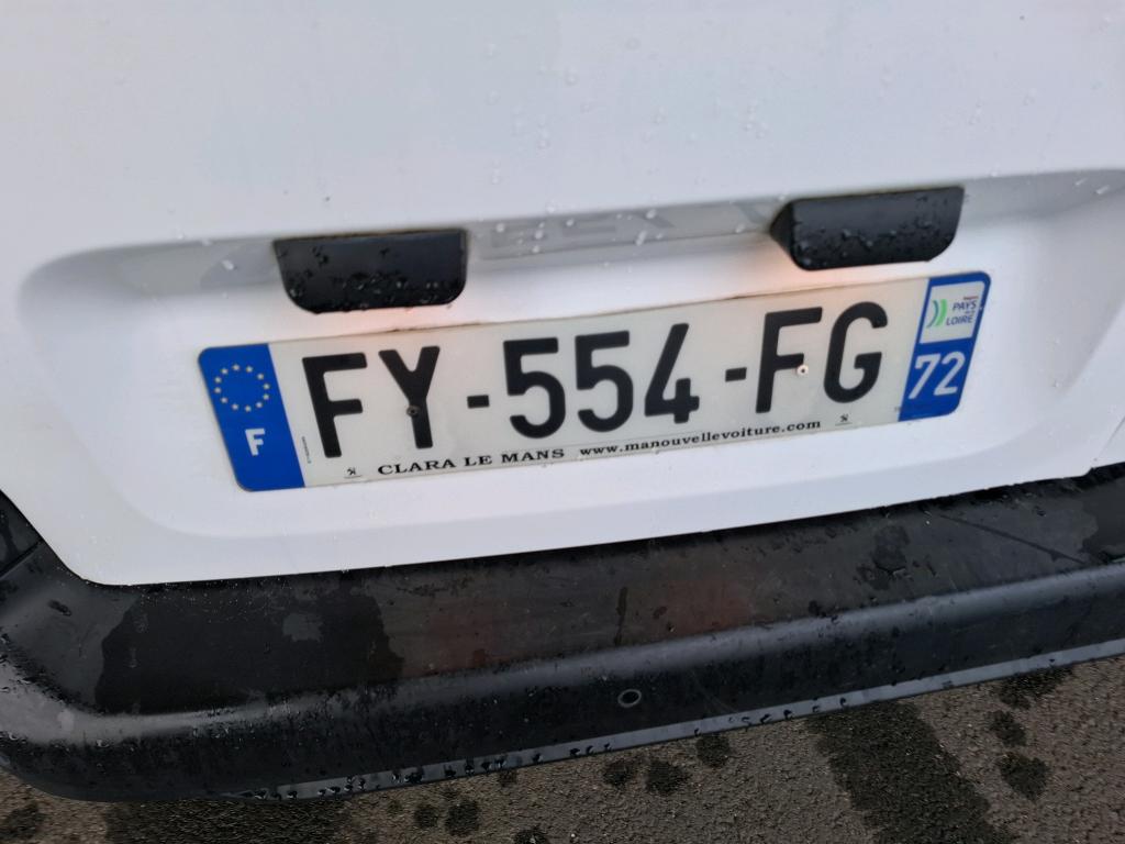 Peugeot PARTNER FOURGON STANDARD 650 KG BLUEHDI 130 S&S EAT8 PREMIUM 2021