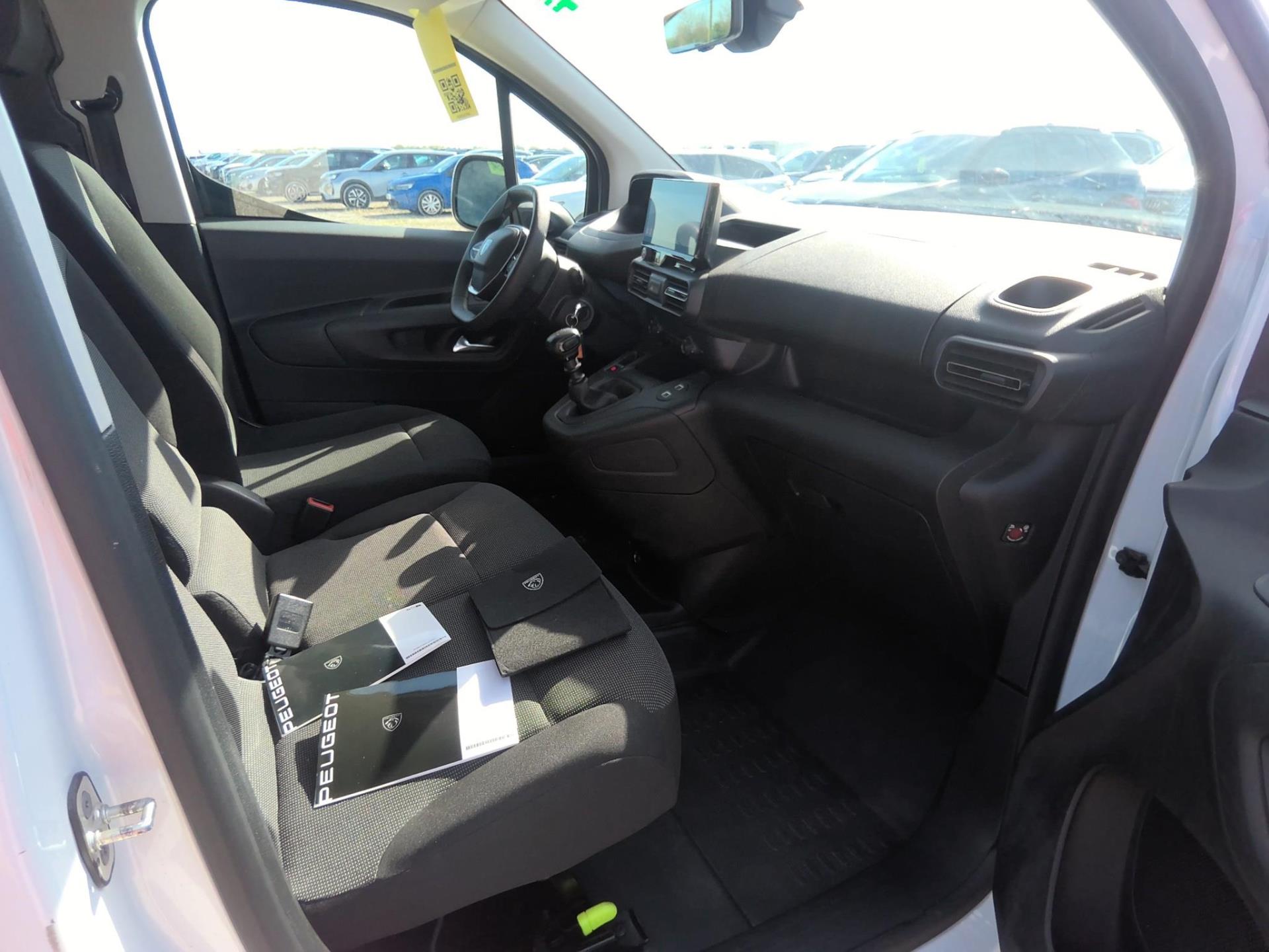 Peugeot PARTNER FOURGON XL 950 KG BLUEHDI 100 S&S BVM6 2024
