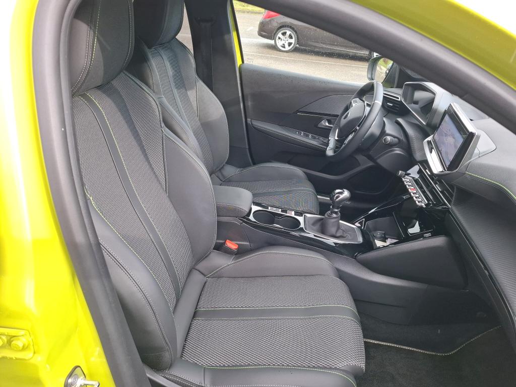 Peugeot 208 PureTech 100 S&S BVM6 GT 2024