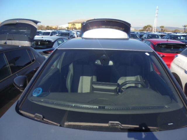Foto Peugeot 3008 Hybrid 8