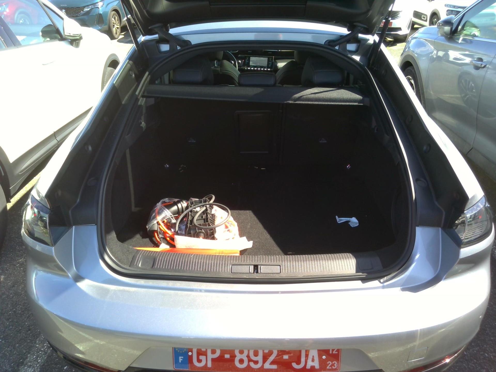 Peugeot 508 Hybrid 225 e-EAT8 GT 2023