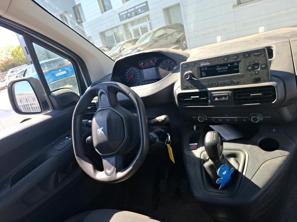 Peugeot PARTNER FOURGON STANDARD 650 KG BLUEHDI 100 S&S BVM5 PREMIUM 2021