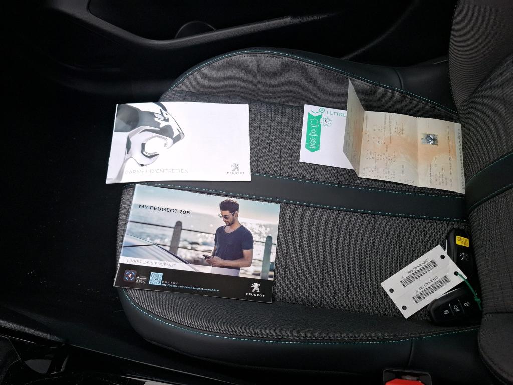 Peugeot 208 PureTech 130 S&S EAT8 Allure Pack 2022