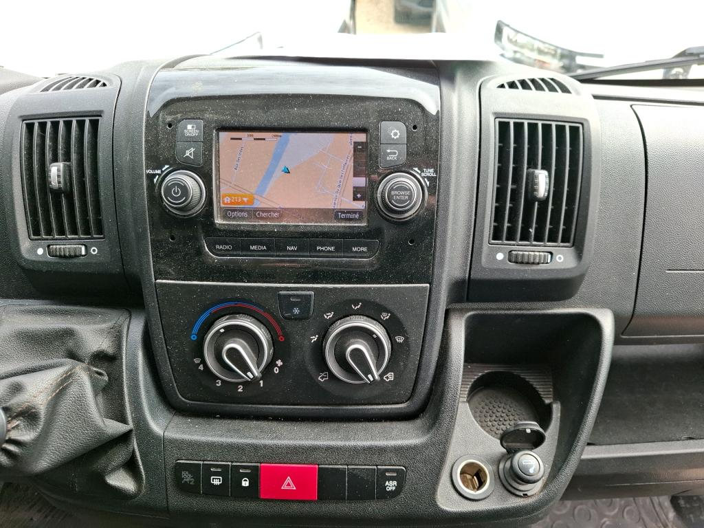 Peugeot BOXER TOLE 333 L2H2 BLUEHDI 120 S&S PREMIUM 2021