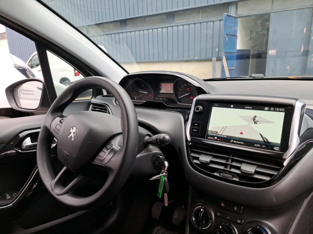 Peugeot 208 AFFAIRE BLUEHDI 100 BVM6 PREMIUM PACK 2018