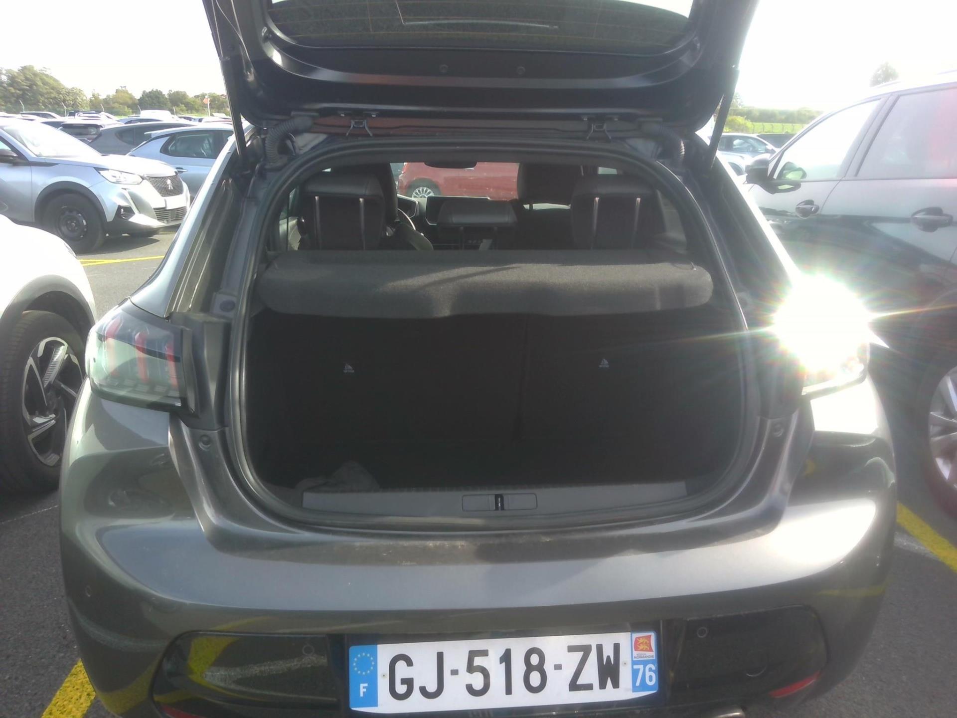 Peugeot 208 BlueHDi 100 S&S BVM6 GT Pack 2022