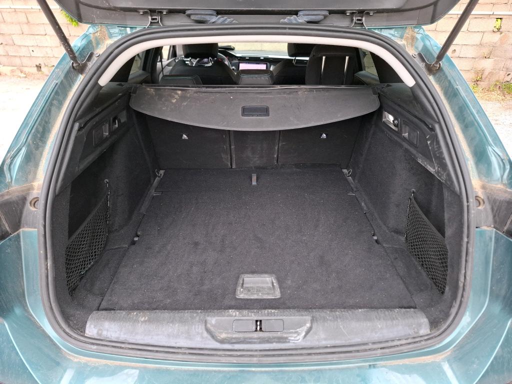 Peugeot 308 III 