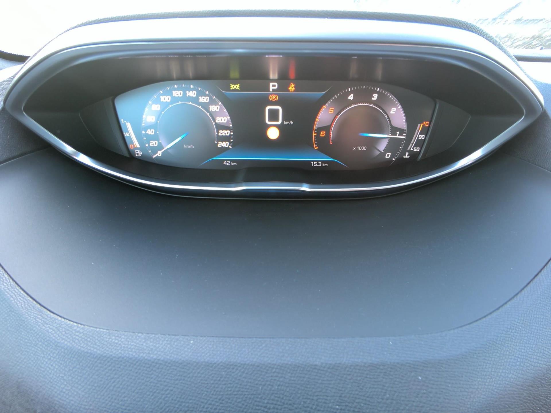 Peugeot 3008 BlueHDi 130ch S&S EAT8 Active Pack 2023
