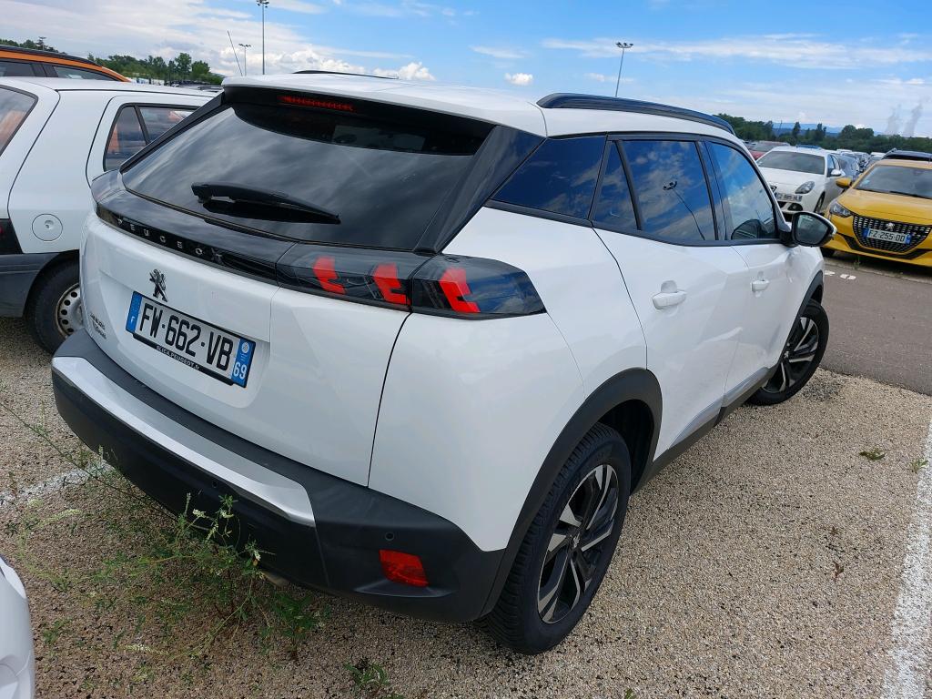 Peugeot 2008 BlueHDi 130 S&S EAT8 Allure Business 2021