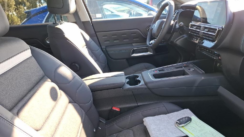 Foto Citroën C5 Aircross Hybrid 12