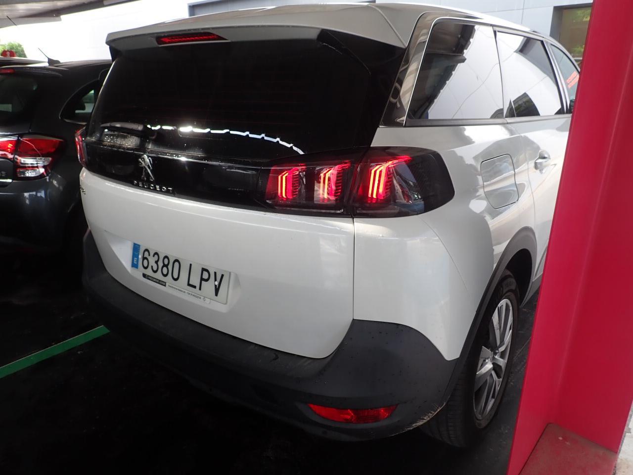 Foto Peugeot 5008 9